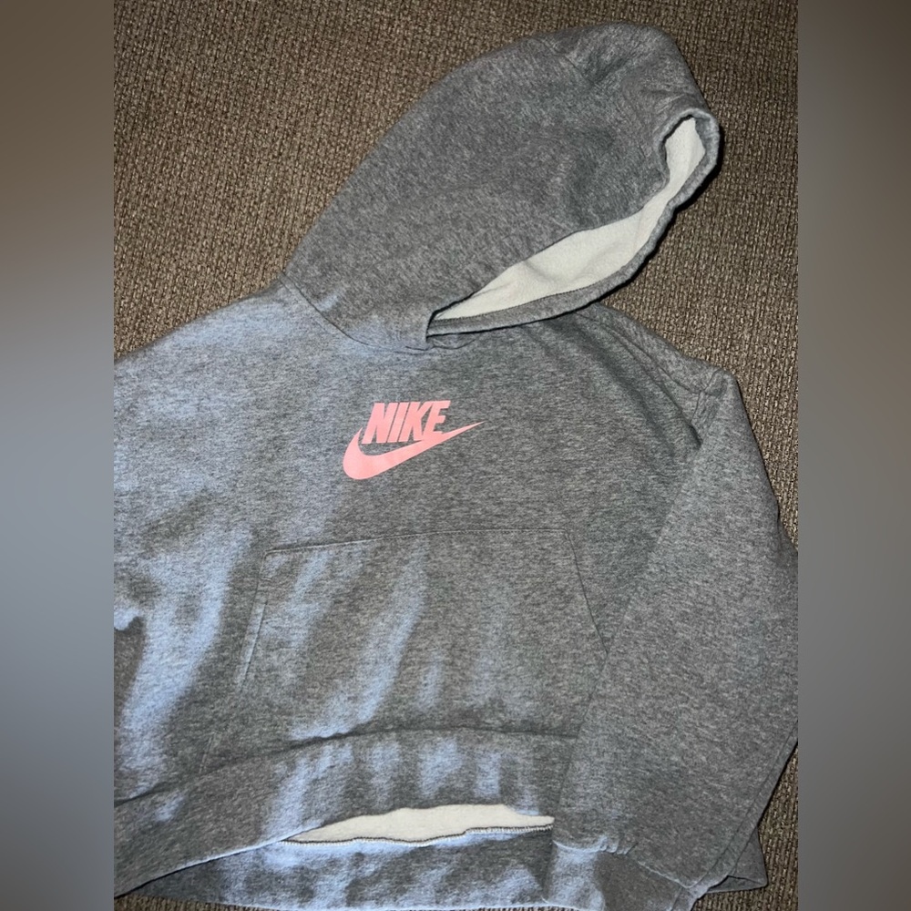 Like New Condition Girls - NIKE HOODIE